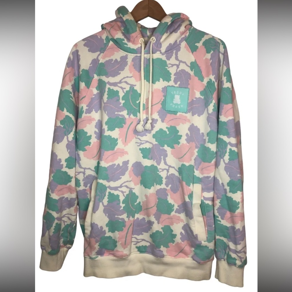 Teddy Fresh 1.0 SOLD OUT/RARE  Size M Pastel Muted Camo Leaves Hoodie 2019